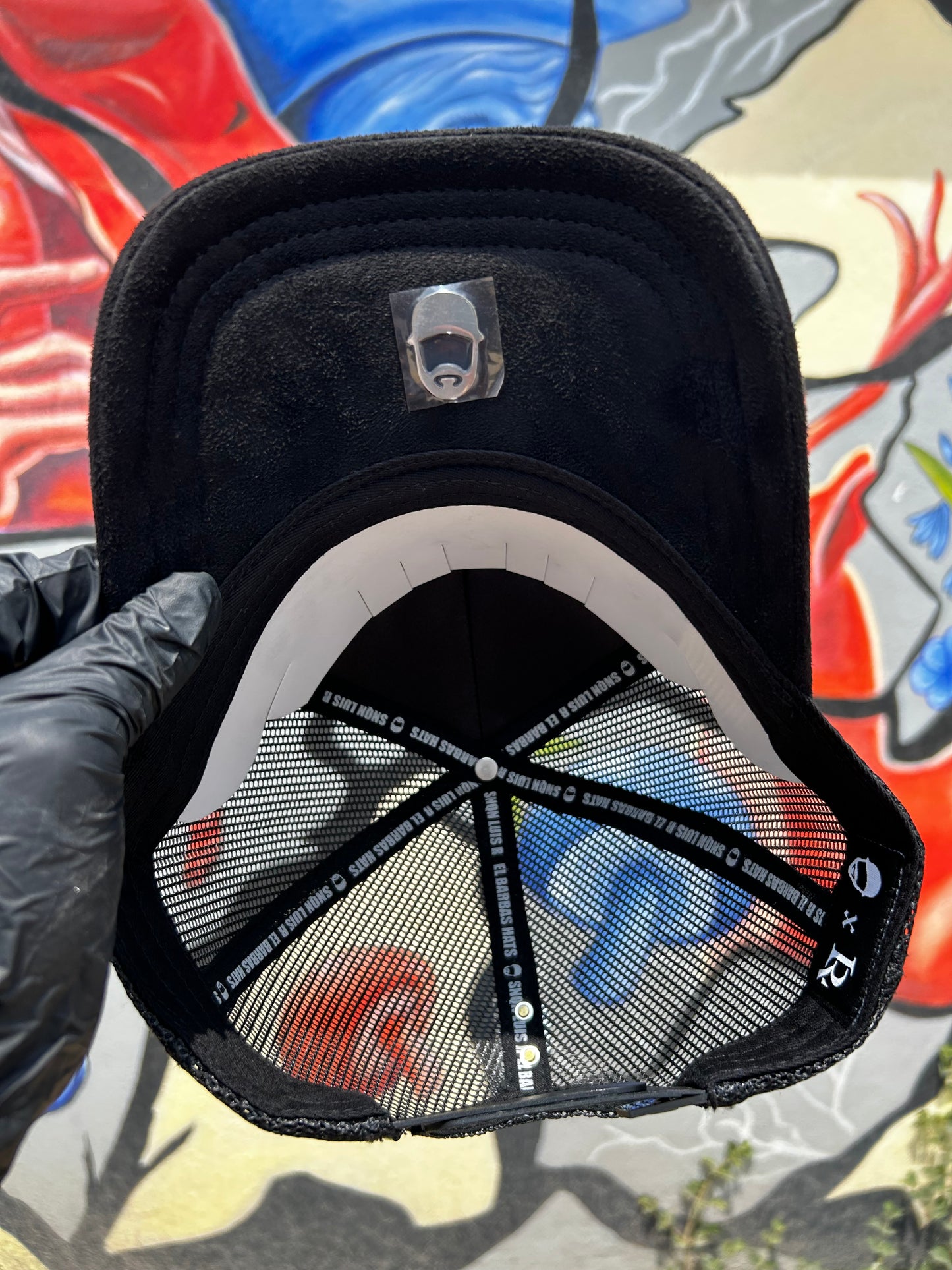 BARA HATS x LUIS R CONRIQUEZ "SNQN"