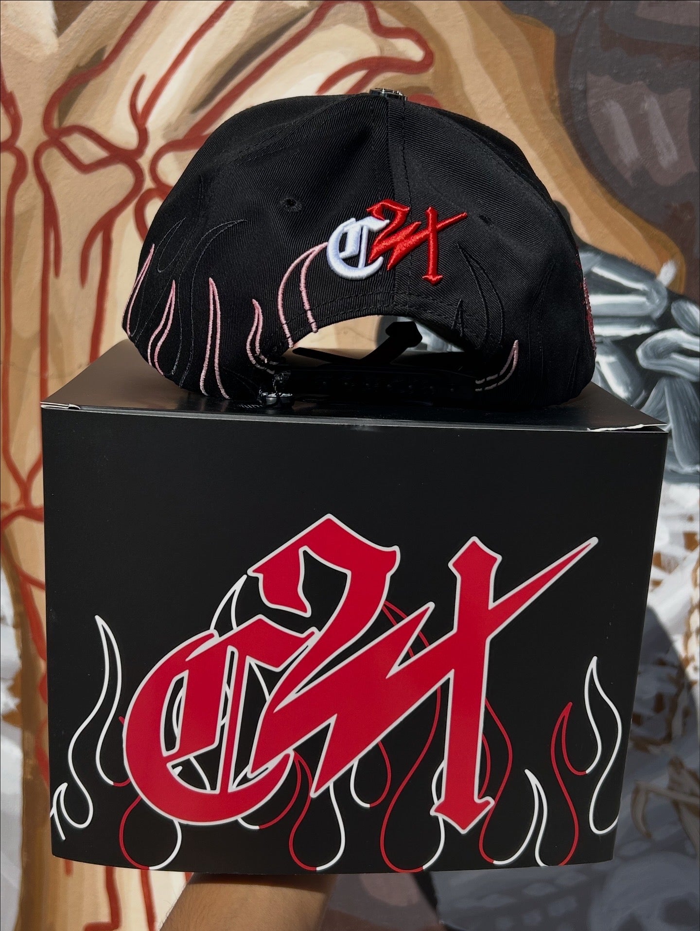 FLAME CLOVER X CALLE 24