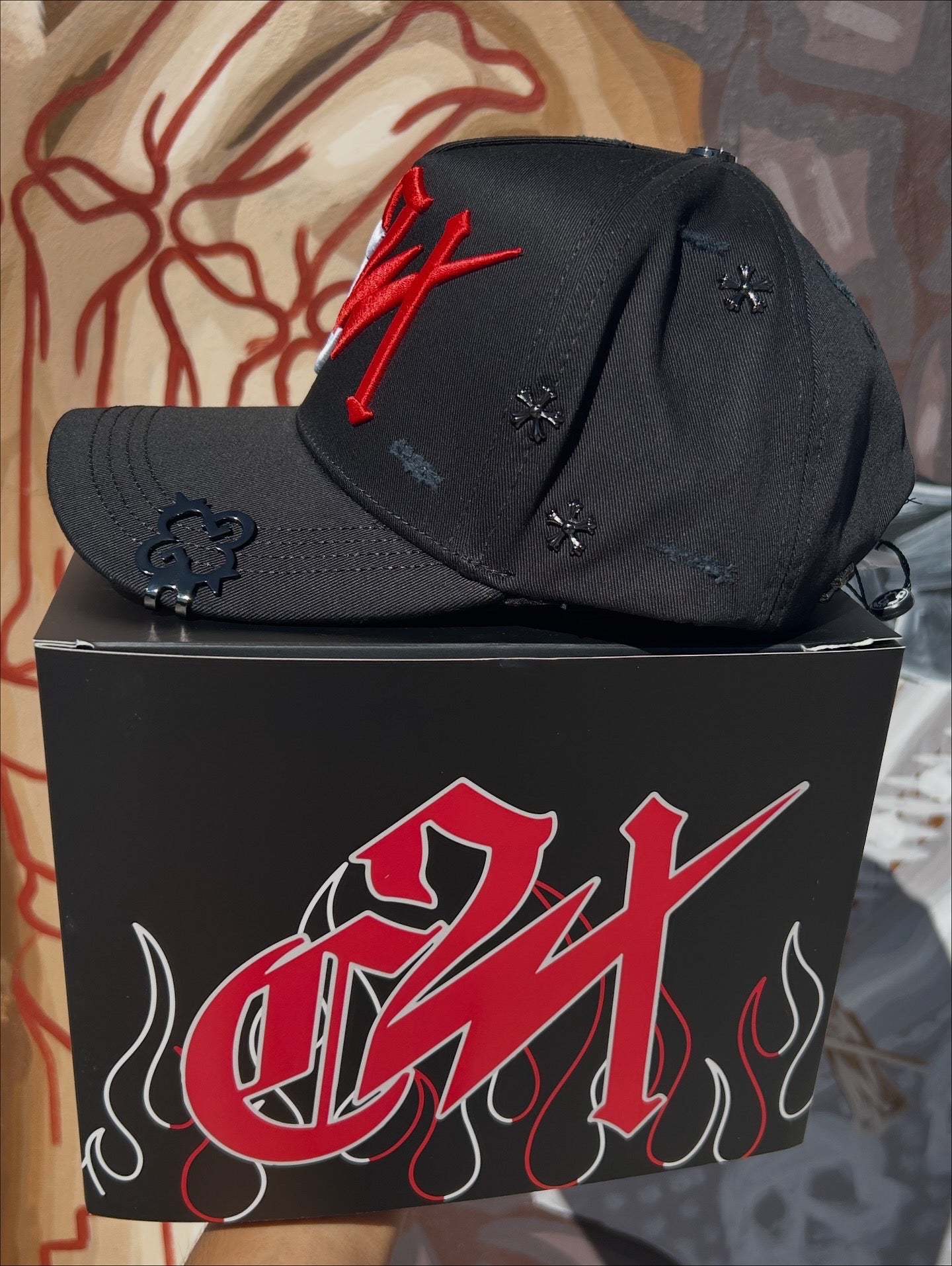 CHROME - CLOVER X CALLE 24