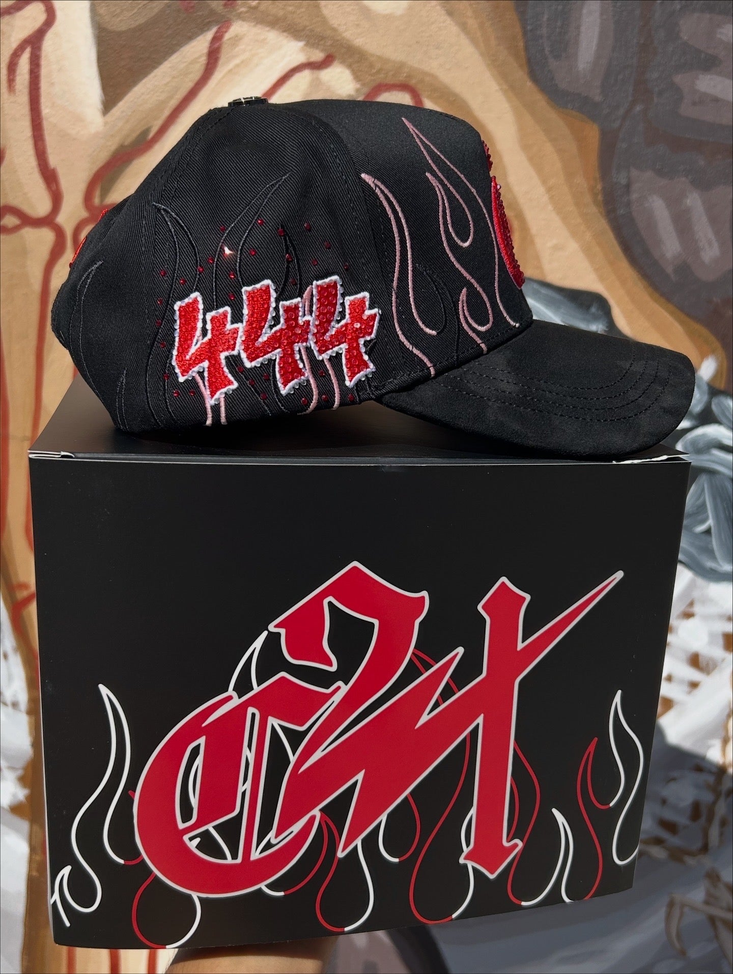 FLAME CLOVER X CALLE 24